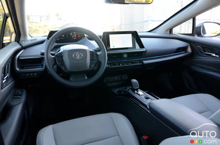 2023 Toyota Prius, interior